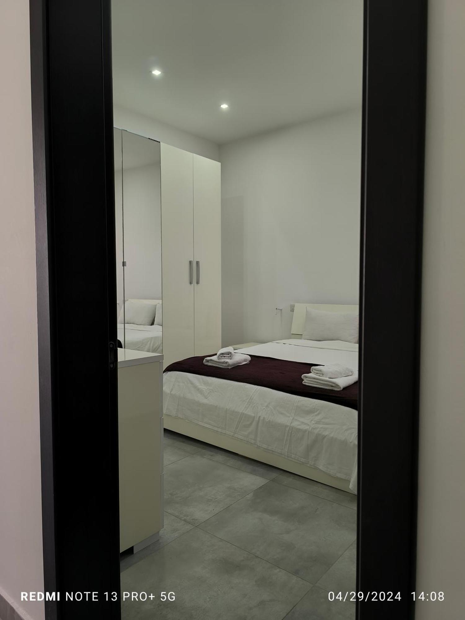 One Bedroom Tea Il-gzira Apartment Gzira